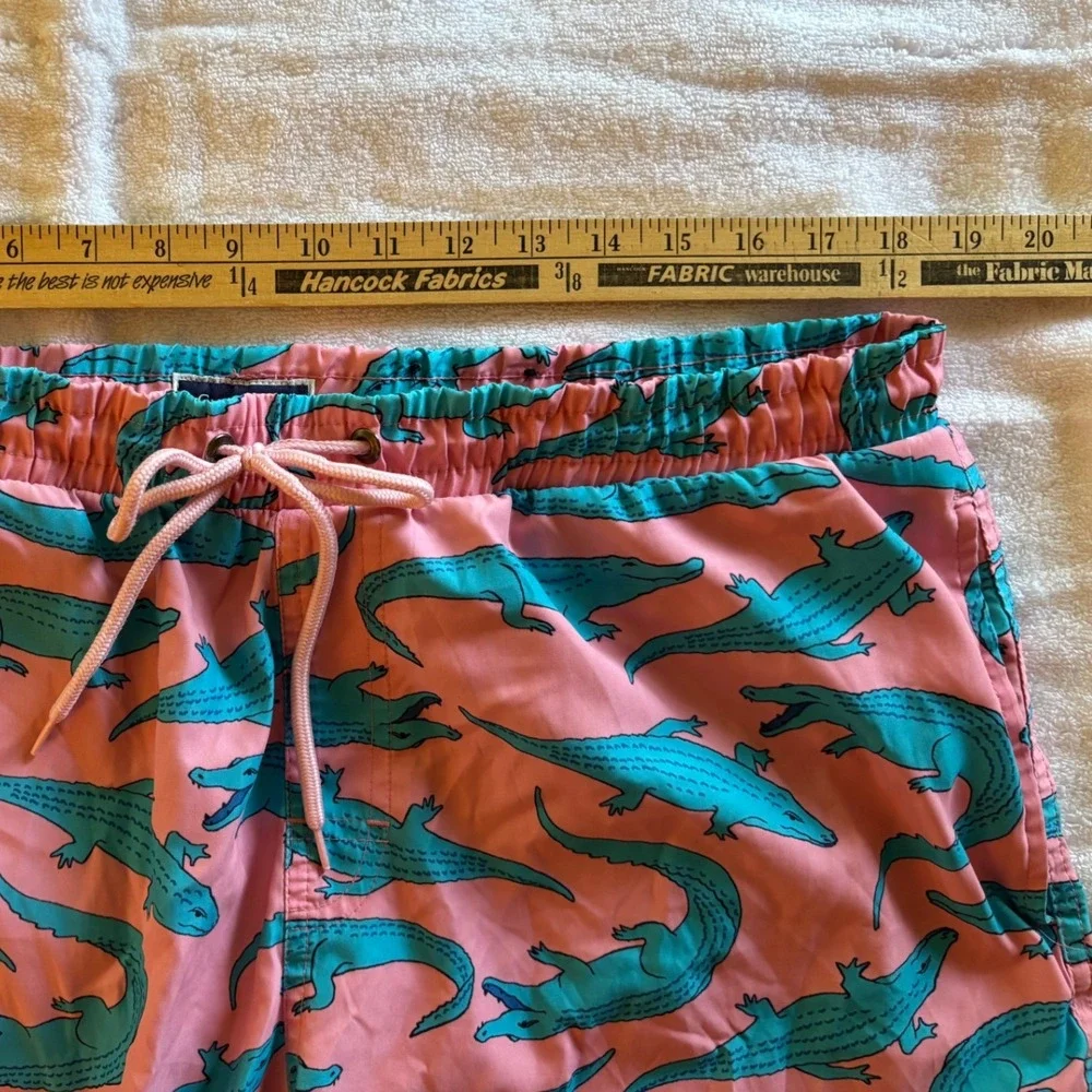 Club Room Mens Alligator Swim Trunks Large Pink Teal‎ Elastic Waist Pockets